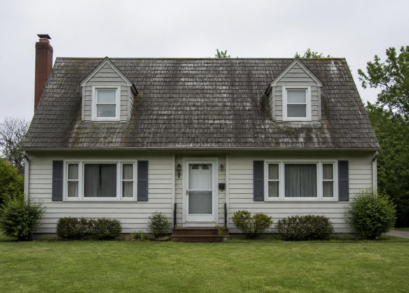 Old roof before replacement